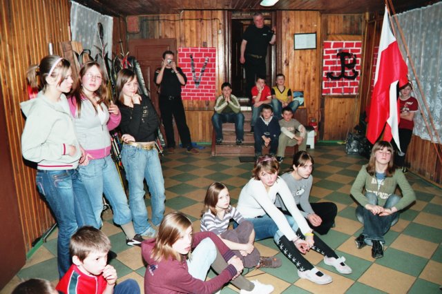 imm014_16.jpg